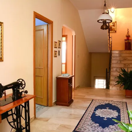 Bed & Breakfast La Genziana Fonni