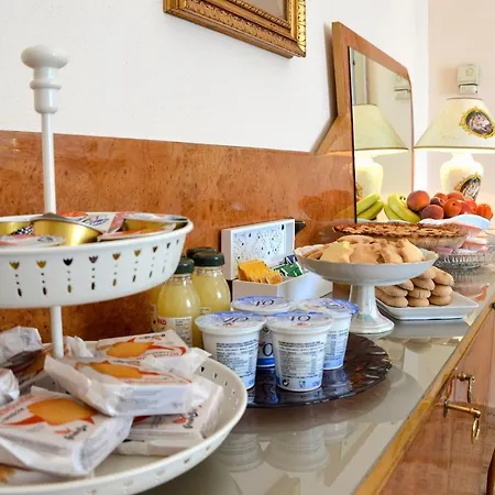 La Genziana Bed & Breakfast *